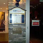 City Apart Hotel מלון