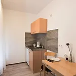 City Apart Hotel 3*
