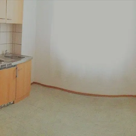 City Apart Hotel Отель