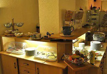 Hotel City Apart Hotel 3*