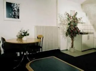 City Apart Hotel 3*