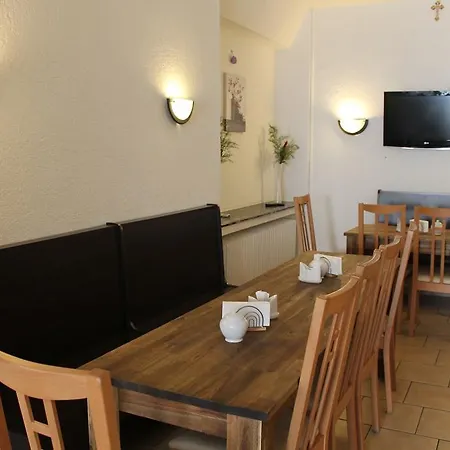 City Apart Hotel Отель Дюссельдорф