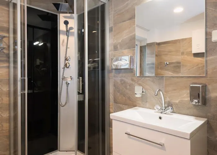 Hotel City Apart Hotel 3*